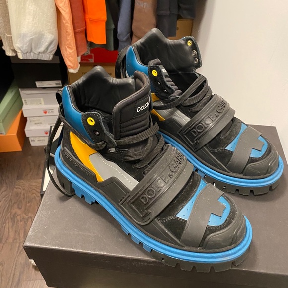 Dolce & Gabbana colour-block trekking boots main image 6